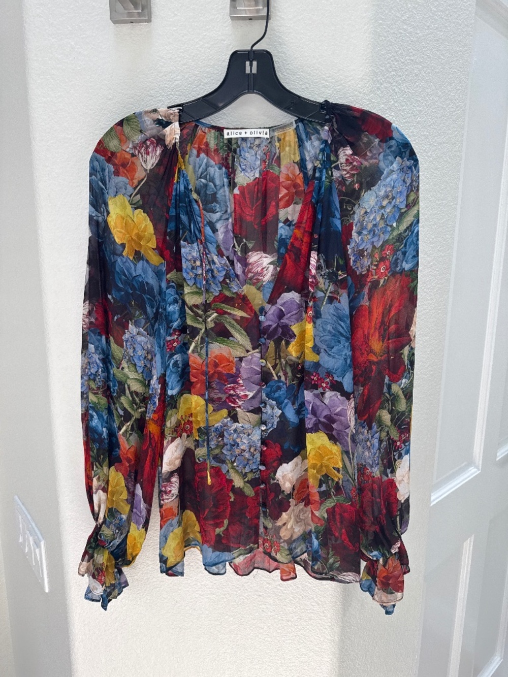 Alice + Olivia